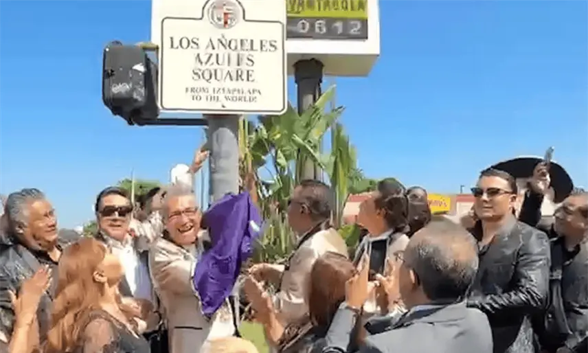 "Los Ángeles Azules square", nombran a importante intersección en California, EE.UU.