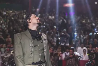 Alex Fern&aacute;ndez cancela show del Grito de Independencia en Culiac&aacute;n tras ser hospitalizado