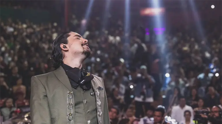 Alex Fern&aacute;ndez cancela show del Grito de Independencia en Culiac&aacute;n tras ser hospitalizado