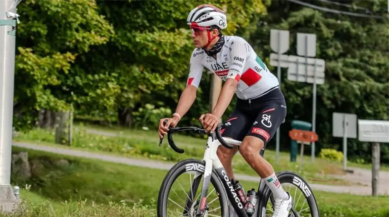 El mexicano Isaac del Toro dentro del Top 3 de la clasificaci&oacute;n mundial de la Uni&oacute;n Ciclista Internacional
