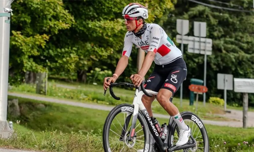 El mexicano Isaac del Toro dentro del Top 3 de la clasificación mundial de la Unión Ciclista Internacional