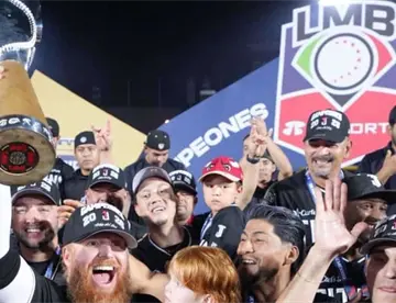 Horacio de la Vega felicita a Toros de Tijuana por el título de la Serie del Rey 2026