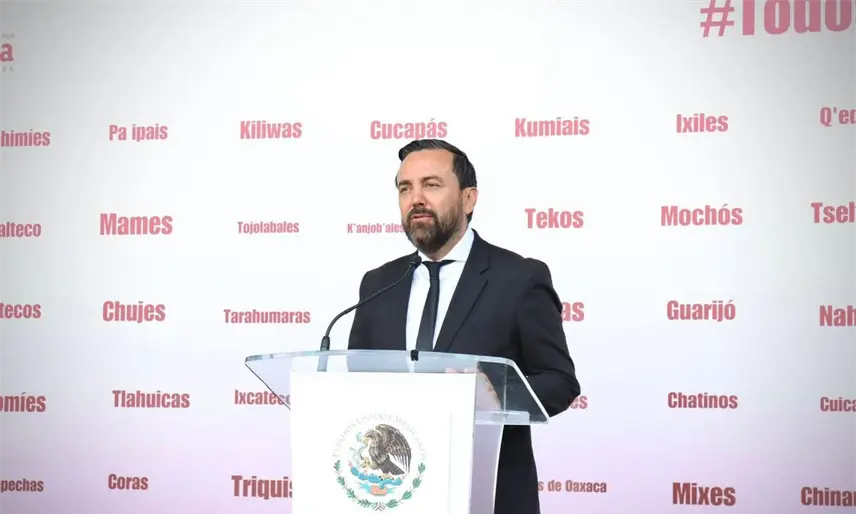 Arturo Ávila ya no va por la alcaldía Cuauhtémoc; declina por Citlalli Hernández