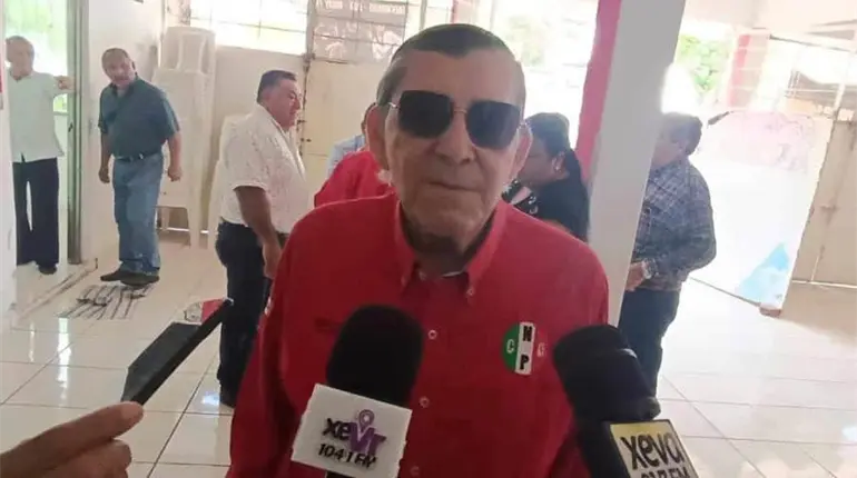 Alberto Gular no descarta competir en el proceso del PRI; confirma candidatos en todos los distritos