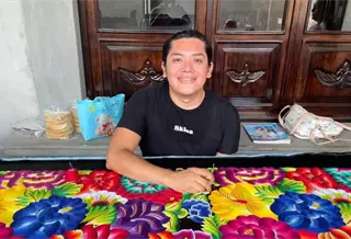 Balean casa de dise&ntilde;adora del vestido que us&oacute; Sheinbaum en el Grito