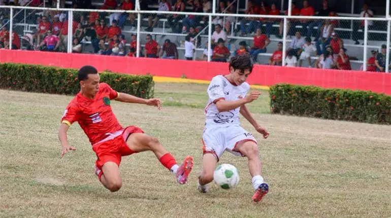 Felinos de la 48 empata, pero saca el punto extra en penales ante Alebrijes en la TDP de Futbol