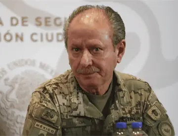 Rafael Ojeda, extitular de la Marina reporta ingreso anual de 2 mdp y dos créditos hipotecarios