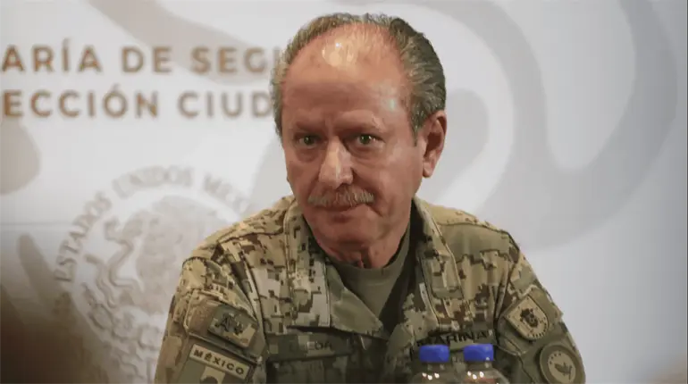 Rafael Ojeda, extitular de la Marina reporta ingreso anual de 2 mdp y dos cr&eacute;ditos hipotecarios