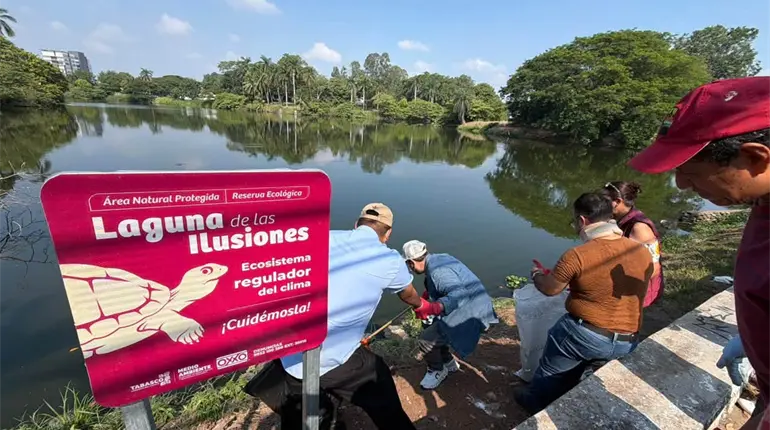 Limpian 1.5 kil&oacute;metros de "Las Ilusiones"; Conagua llama a no tirar basura en r&iacute;os y lagunas