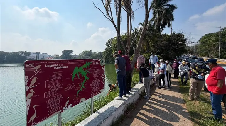 Realizan jornada de limpieza en 1.5 kil&oacute;metros de "Las Ilusiones"; Conagua llama a no tirar basura en r&iacute;os y lagunas