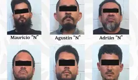Rescatan a tres personas privadas de la libertad y aseguran arsenal en Puerto Pe&ntilde;asco, Sonora