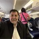 "Corrupto", pasajeros increpan a Noro&ntilde;a en el AICM