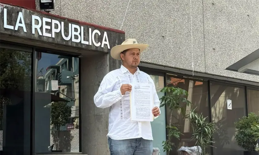Regidor de Uruapan denuncia al hermano de Carlos Manzo por delincuencia organizada