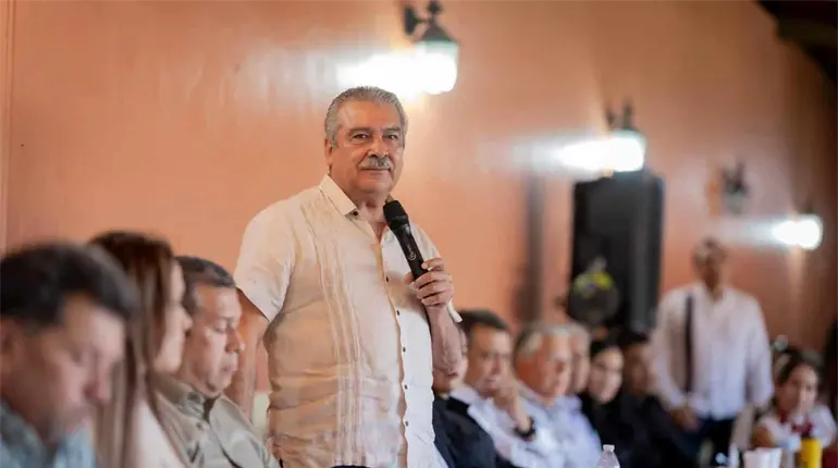 Ra&uacute;l Mor&oacute;n analiza impugnar proceso interno de Morena en Michoac&aacute;n