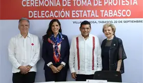 Analiza gobierno establecer en Ley de Ingresos cooperaci&oacute;n a Cruz Roja en expedici&oacute;n de placas y licencias