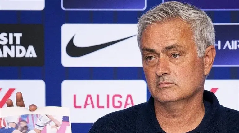 "Detengan el acoso arbitral ya", dice el Atl&eacute;tico de Madrid a Jos&eacute; Mourinho