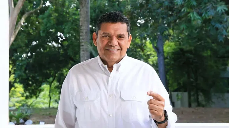 Registra gobernador May 43.1 por ciento de aprobaci&oacute;n y se posiciona en el lugar 29 en agosto, seg&uacute;n Mitofsky