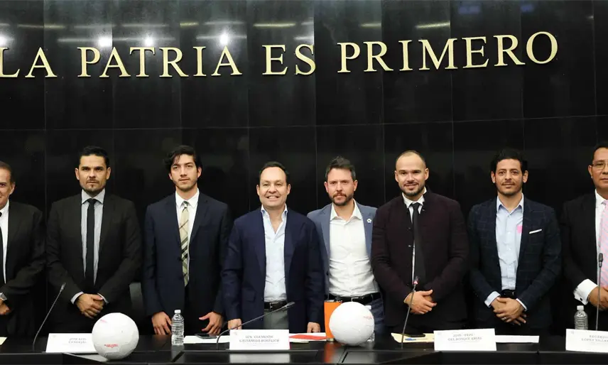 Senado prepara iniciativa para regresar el ascenso y descenso: "el futbol se volvió elitista"
