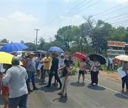 Cierran la Villahermosa-Jalapa por falta de energ&iacute;a el&eacute;ctrica
