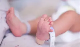 Padres de beb&eacute;s que fallecieron en hospital de Durango denunciar&aacute;n ante la FGR
