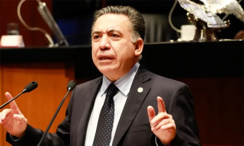 Sin bancada, pero con Morena; Inzunza asegura que votará a favor de la reforma contra la doble nacionalidad