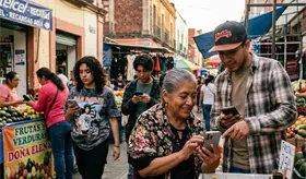 94.5% de los mexicanos cuentan con tel&eacute;fono celular: Sheinbaum