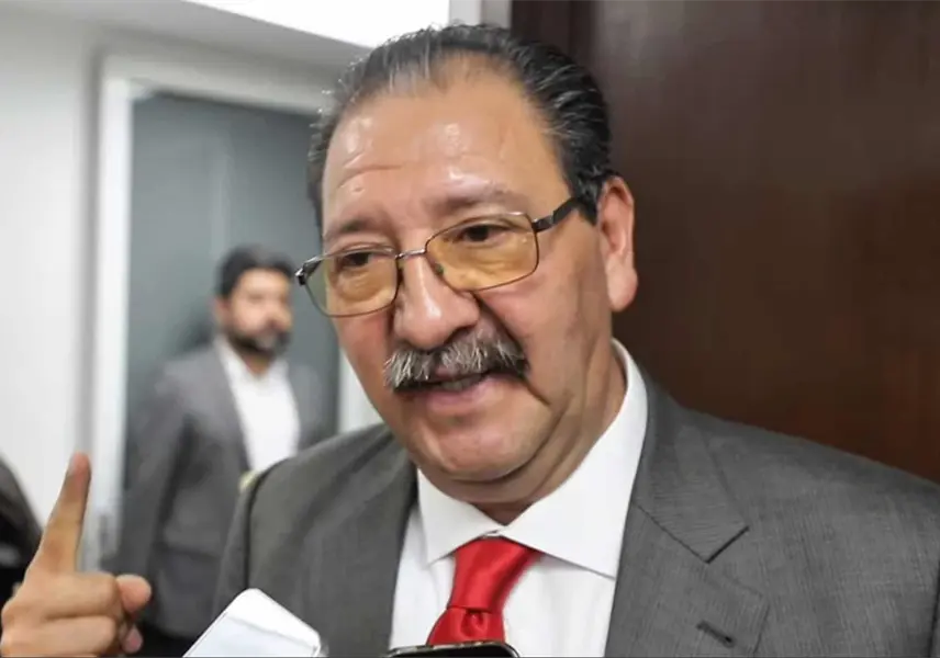 PT advierte que tiene los votos para hacer perder hasta 12 gubernaturas a la 4T PT advierte que tiene los votos para hacer perder hasta 12 gubernaturas a la 4T