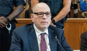 De magnate de Hollywood a prisi&oacute;n; sentencian a 15 a&ntilde;os a Harvey Weinstein por agresi&oacute;n sexual