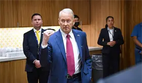 "EE. UU. quiere un M&eacute;xico soberano, sin injerencias y libre de grupos delictivos": Johnson