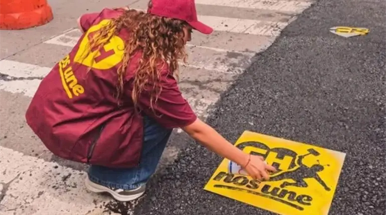 Citlalli Hern&aacute;ndez se deslinda de propaganda con imagen del Chapul&iacute;n Colorado