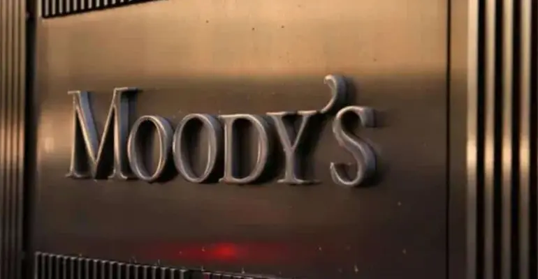 M&eacute;xico enfrenta tendencia fiscal negativa por bajo crecimiento y aumento de la deuda: Moody&acute;s