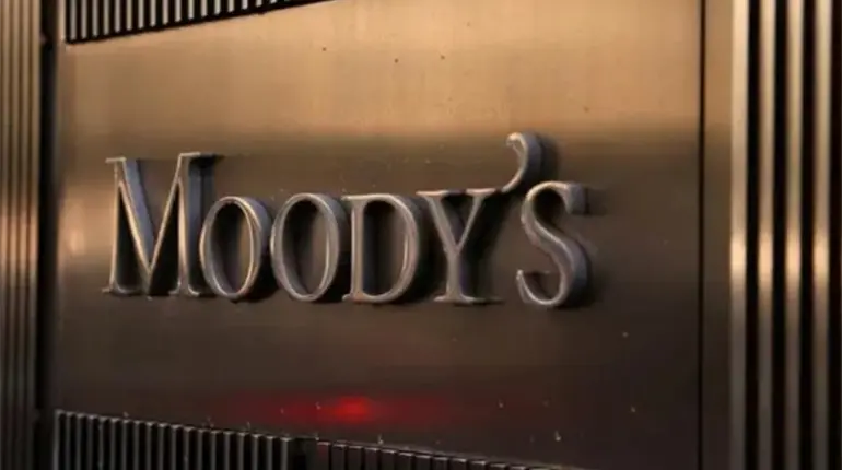 M&eacute;xico enfrenta una tendencia fiscal negativa por bajo crecimiento y aumento de la deuda: Moody&acute;s