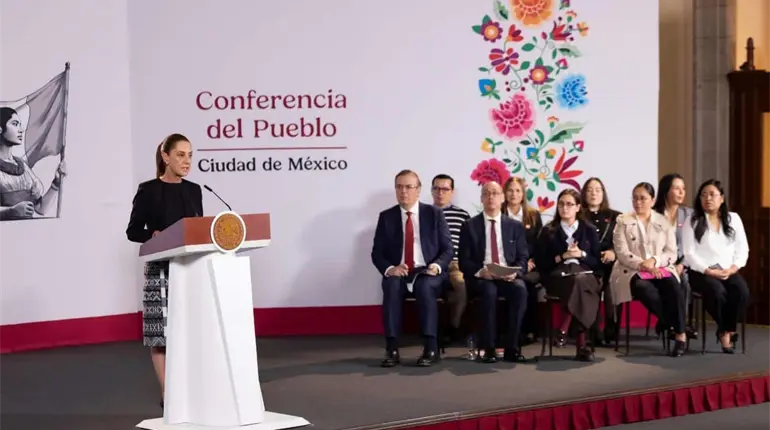Sheinbaum descarta cambios en su gabinete "por el momento"