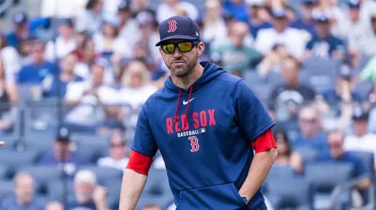 Chad Tracy firma con Boston hasta el 2029 y deja de ser manager interino del equipo