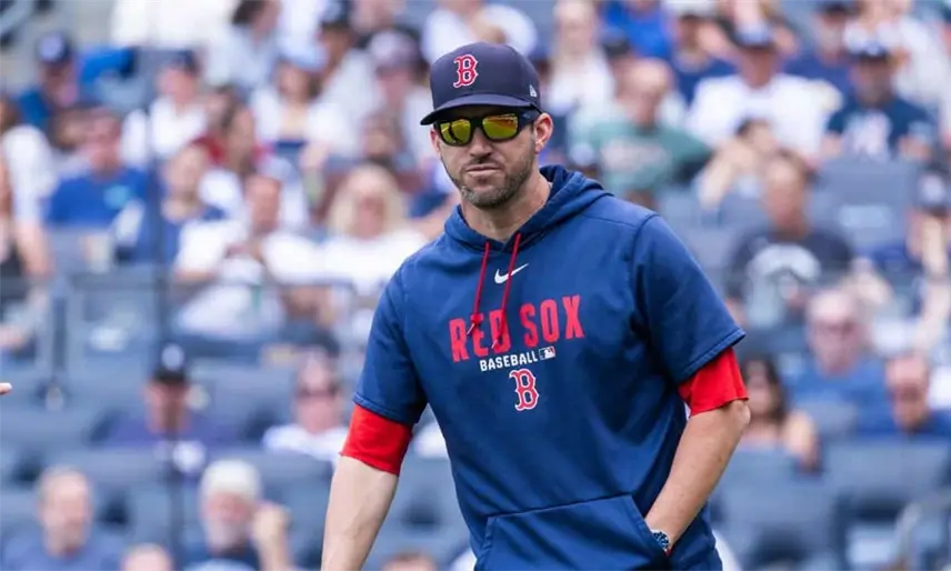 Chad Tracy firma con Boston hasta el 2029 y deja de ser manager interino del equipo