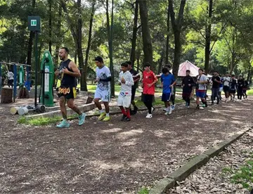 Futbolistas tabasqueños entrenan arduamente previo al inicio de las visorias con equipos filiales de Liga MX