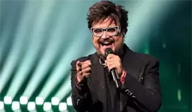 Aleks Syntek debuta en el reggaet&oacute;n con Masepum