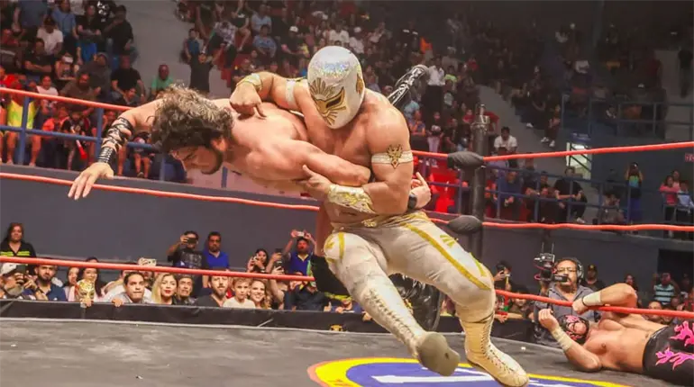 M&iacute;stico entre los 5 mejores luchadores del Mundo de la clasificaci&oacute;n de Pro Wrestling Illustrated