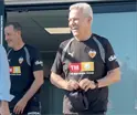 Javier Aguirre dirige su primera pr&aacute;ctica como entrenador del Valencia