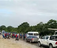 Tras anegaciones por lluvia, bloquean la Villahermosa –Esc&aacute;rcega