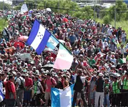 Nueva caravana de migrantes llega a M&eacute;xico