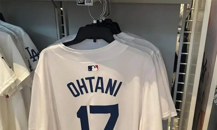 El jersey de Shohei Ohtani continúa siendo el más vendido en Grandes Ligas