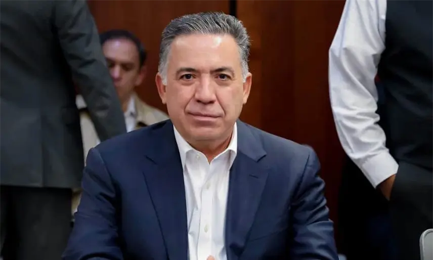 Activistas reúnen más de 19 mil firmas para exigir destitución del senador Inzunza