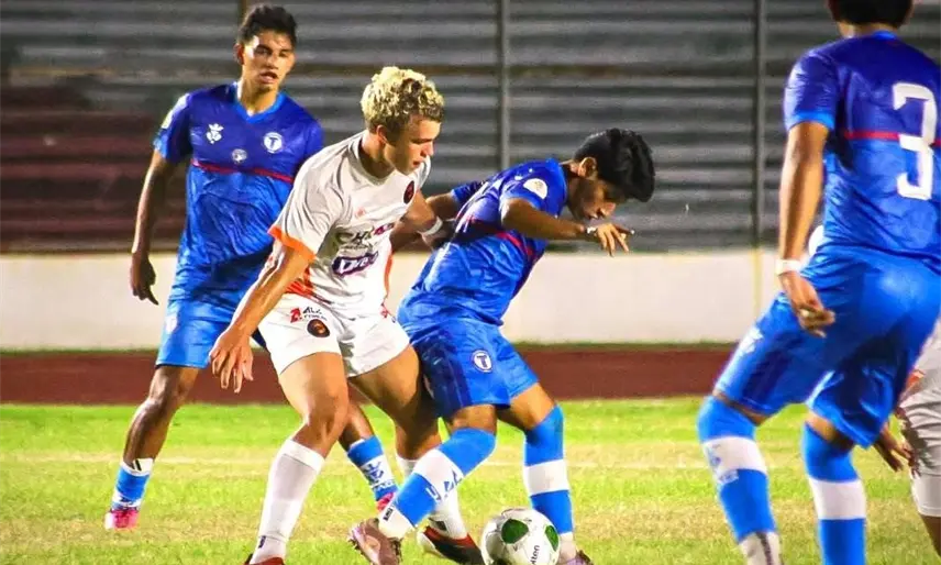 Napoli Tabasco cae con UDS y pierde el invicto en la Tercera División de Futbol