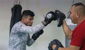 El boxeador tabasque&ntilde;o Luis &acute;Kiko&acute; Guzm&aacute;n pelear&aacute; en Canc&uacute;n ante David Cuellar