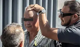 Prisi&oacute;n domiciliaria de Ernesto Ruffo no detiene su proceso penal: FGR