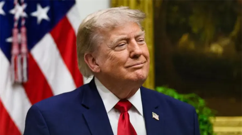 Trump afirma que alcanzar&aacute; acuerdo con Cuba; descarta intervenci&oacute;n militar