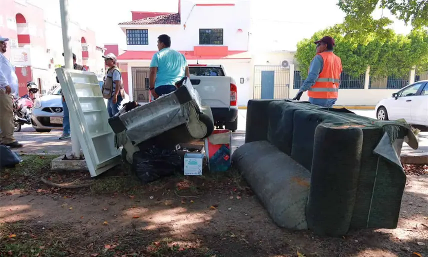 Más de 30 toneladas de residuos sólidos de gran volumen se recolectaron durante cuarta jornada: Centro
