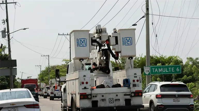 CFE destinar&aacute; m&aacute;s de mil 700 mdp para infraestructura de la red de distribuci&oacute;n en Tabasco: Gobierno
