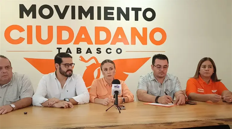 Asegura MC que s&oacute;lo sus "empleados" le dan 10 a la administraci&oacute;n del gobernador May